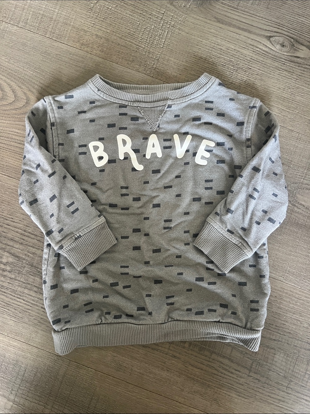 Kids Gray 'BRAVE' Graphic Sweatshirt - Long Sleeve Pullover
